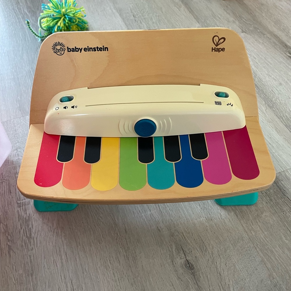 Hape Magic Touch Piano Toy - Multicolor